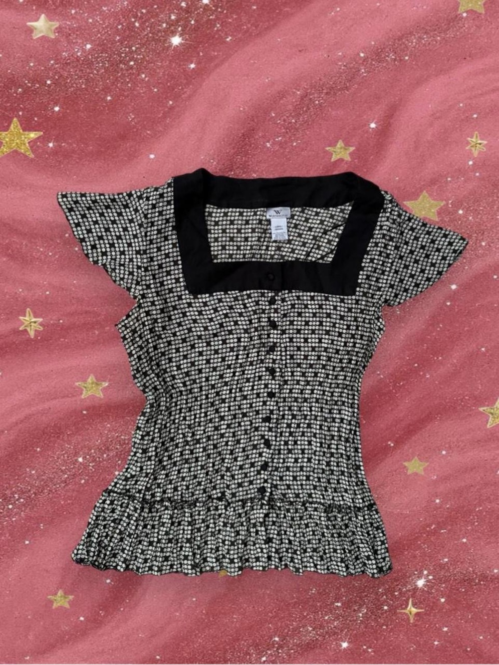 Woven Square-Neck Flutter Sleeve Top in Black and White